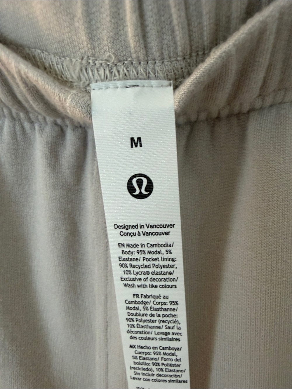 Lululemon BeCalm Mid Rise pants Medium - Picture 4 of 7
